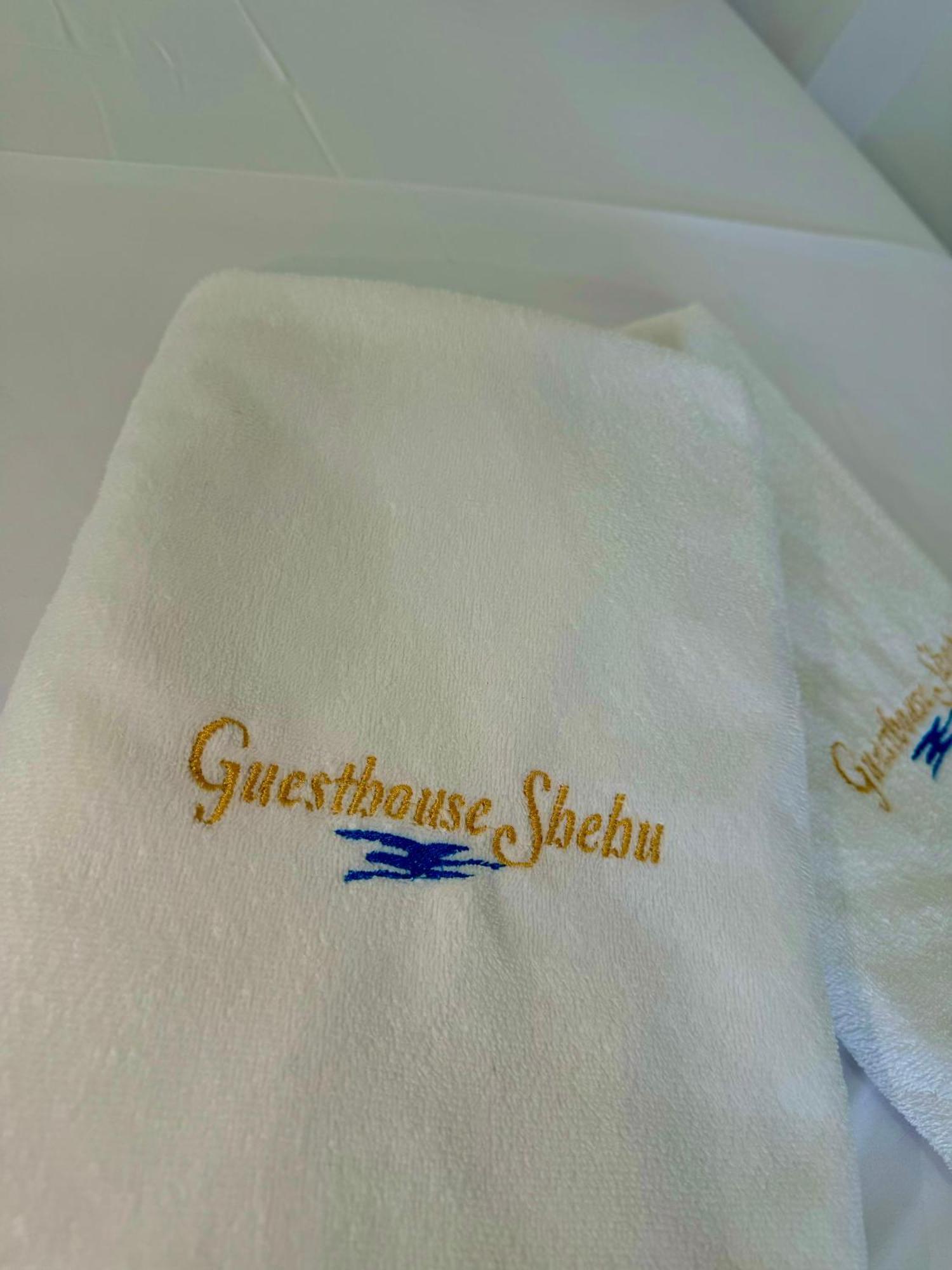Guesthouse Shehu Ksamil Bagian luar foto